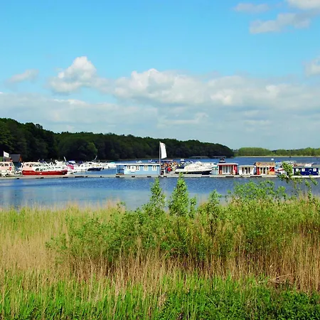 Apartment In Am Mueritzsee Buchholz (Mecklenburg-Vorpommern)