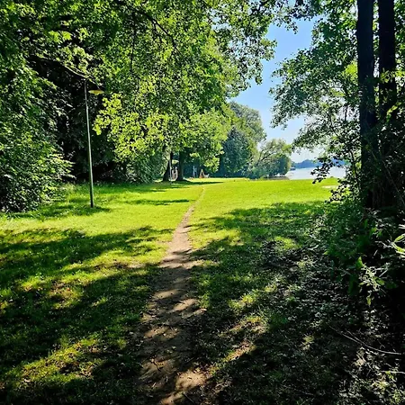 In Am Mueritzsee Apartment *