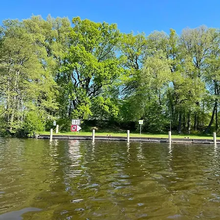 Apartment In Am Mueritzsee